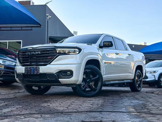 RAM RAMPAGE 2.0 HURRICANE 4 TURBO GASOLINA R/T 4X4 AUTOMÁTICO